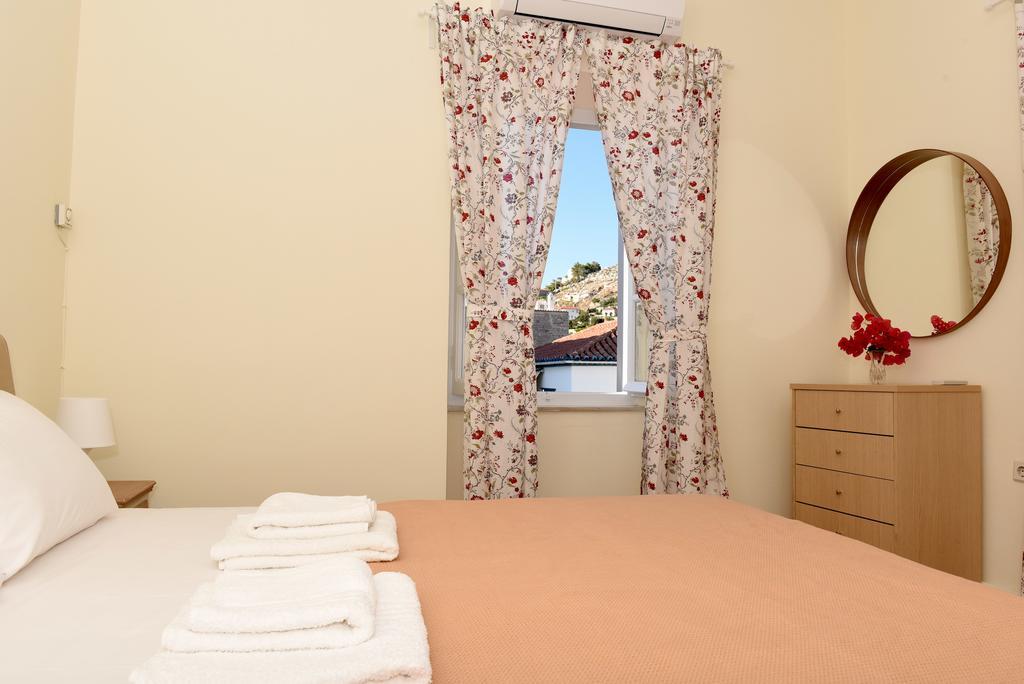 Kalogiannis Apartments Hydra  Exterior photo
